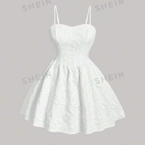 SHEIN MOD Plus Solid Floral
Jacquard Cami Dress
White / 14(1XL)